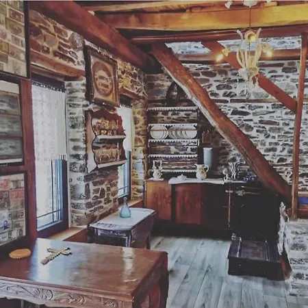 Theokleia_guest House Pensionat *